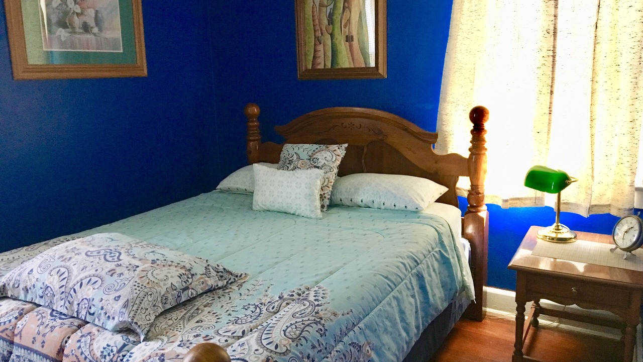Photo of Bedroom in Central Newport News