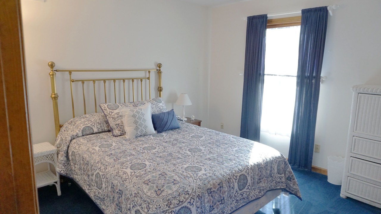 Photo of Bedroom in Innsbrook