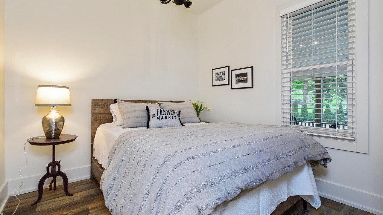 Photo of Bedroom in Saugatuck