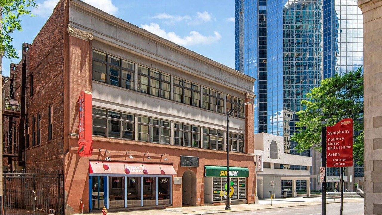 Photo of Others in Downtown Nashville