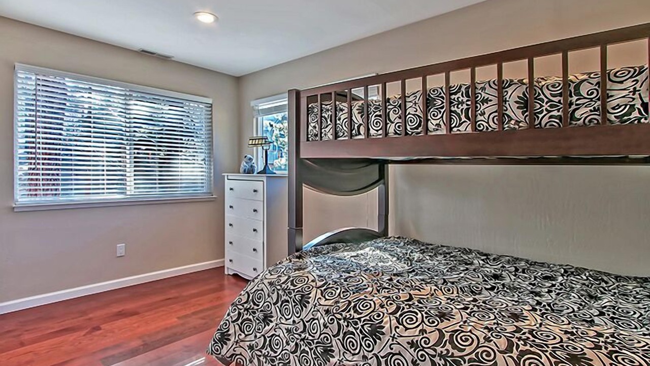 Photo of Bedroom in Tahoe Village