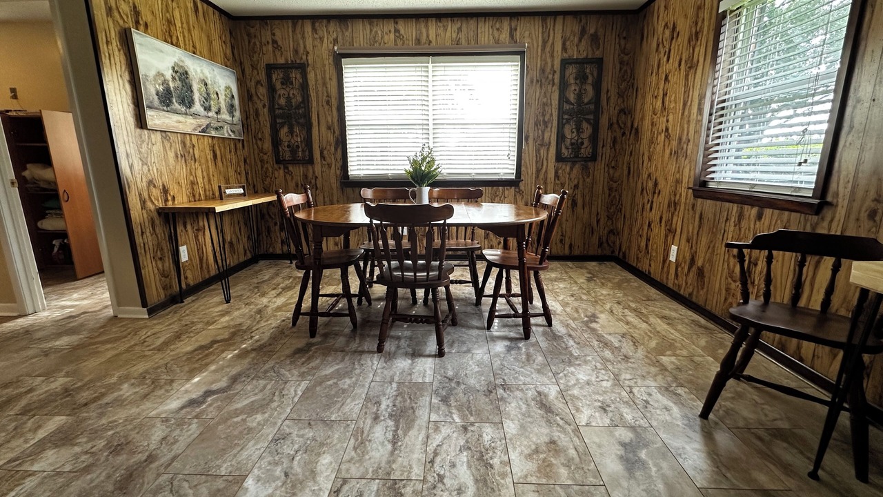 Photo of Livingroom in Ono Island