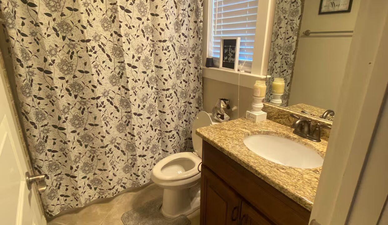 Photo of Bathroom in Spanish Fort