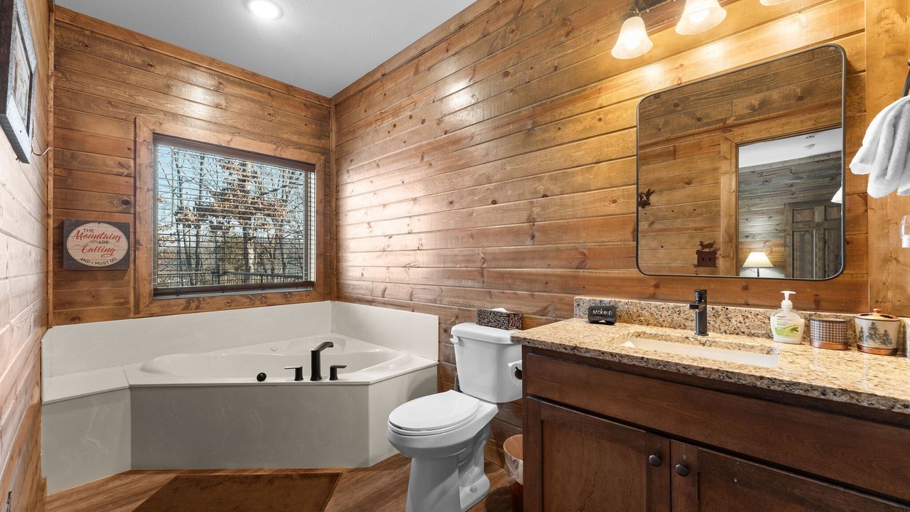 Photo of Bathroom in Ridgedale