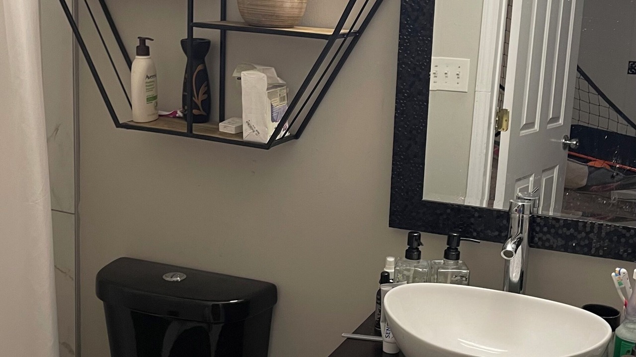 Photo of Bathroom in Cliftondale
