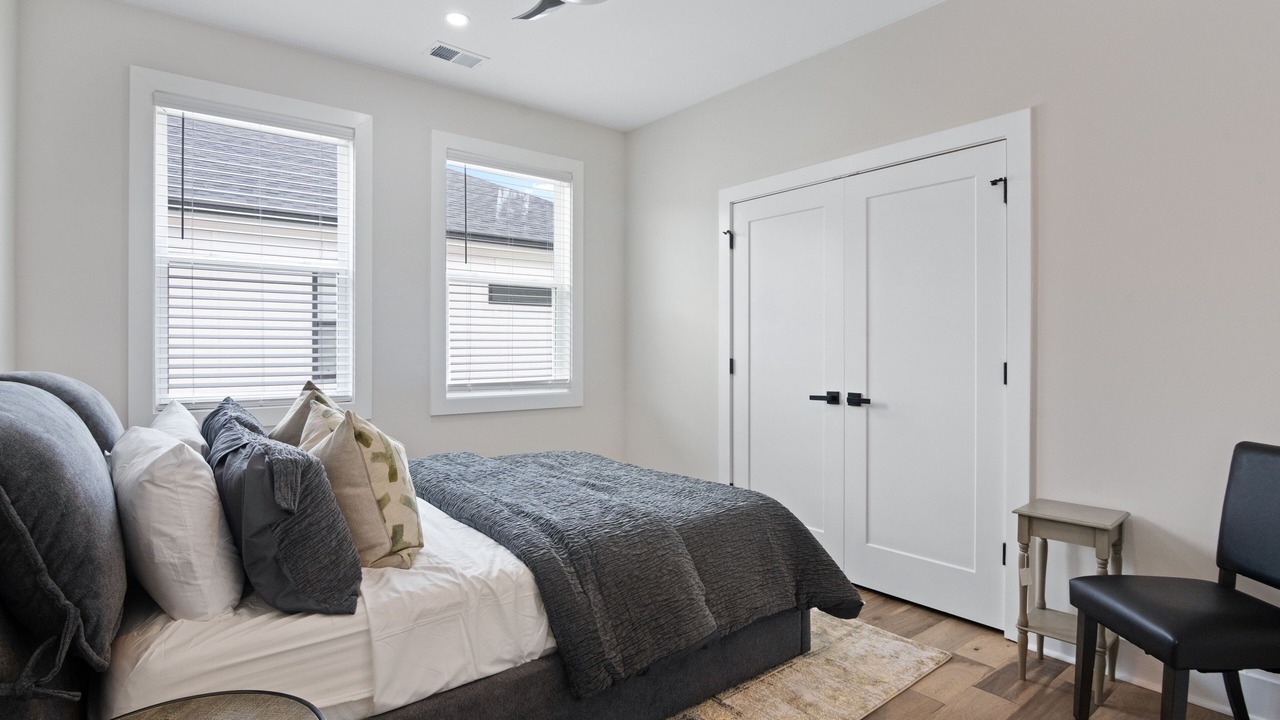 Photo of Bedroom in College Park