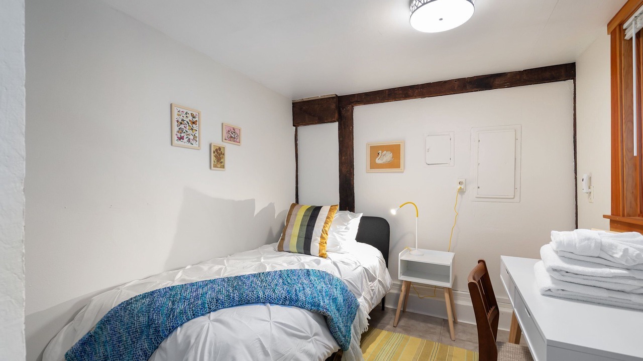 Photo of Bedroom in Lower Queen Anne