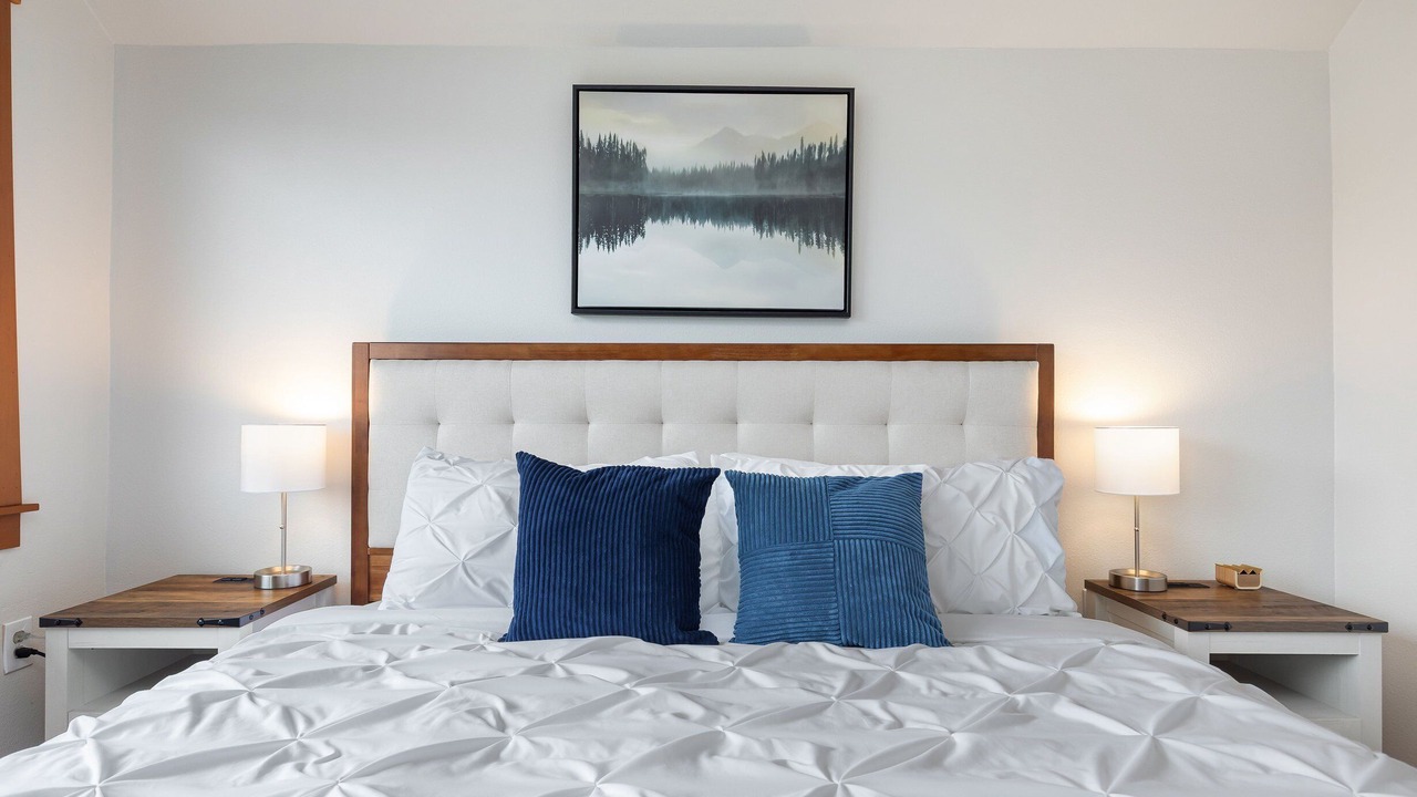 Photo of Bedroom in Lower Queen Anne