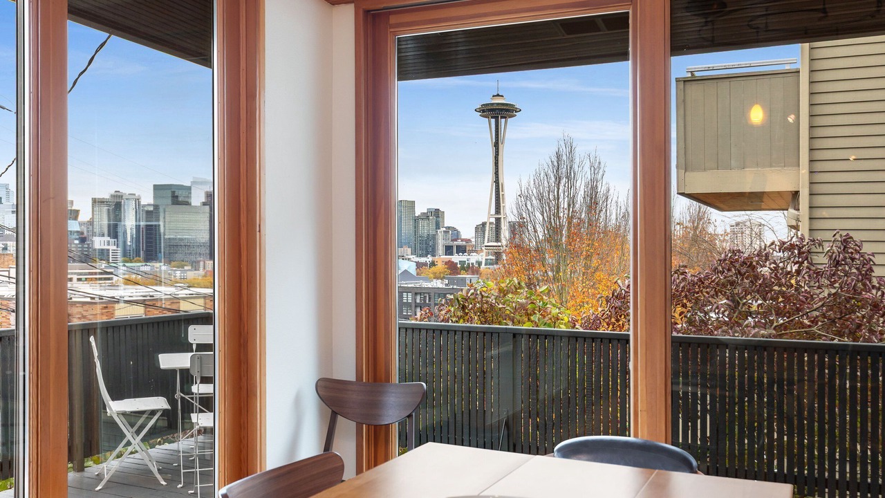 Photo of Others in Lower Queen Anne
