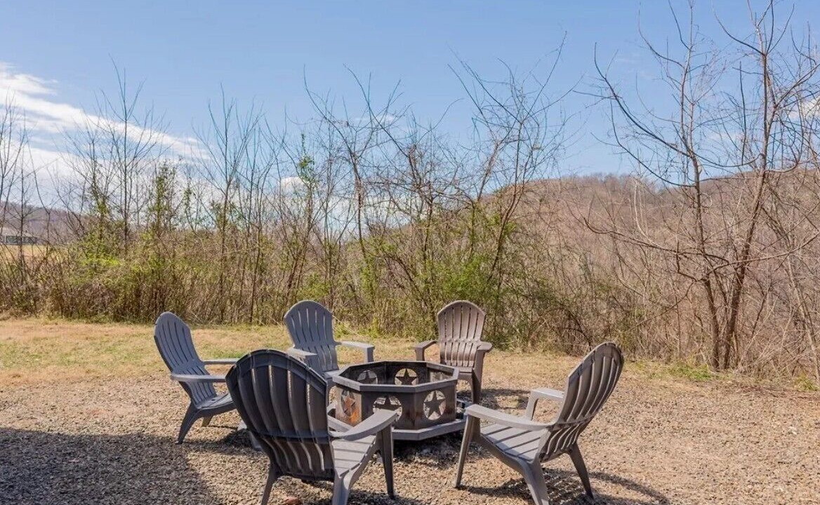 Photo of Outdoor in Allisonia