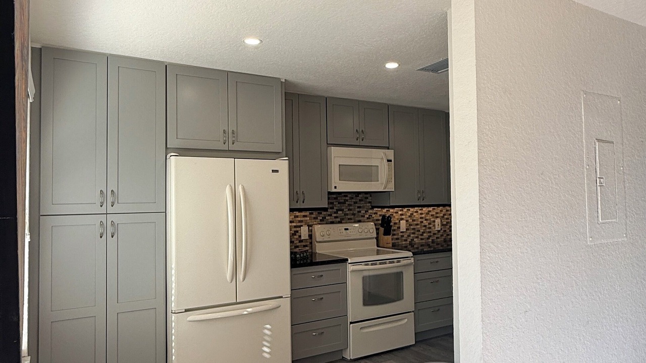Photo of Kitchen in Lake Magdalene