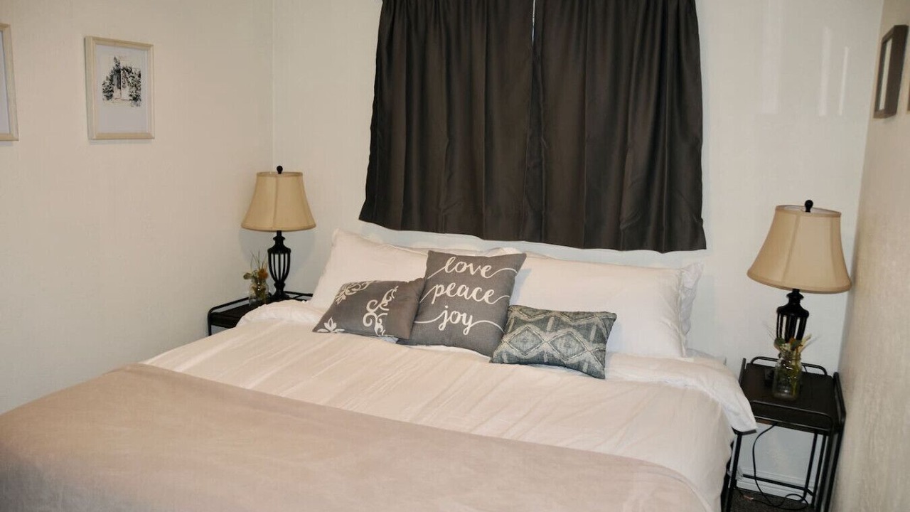 Photo of Bedroom in South Salt Lake