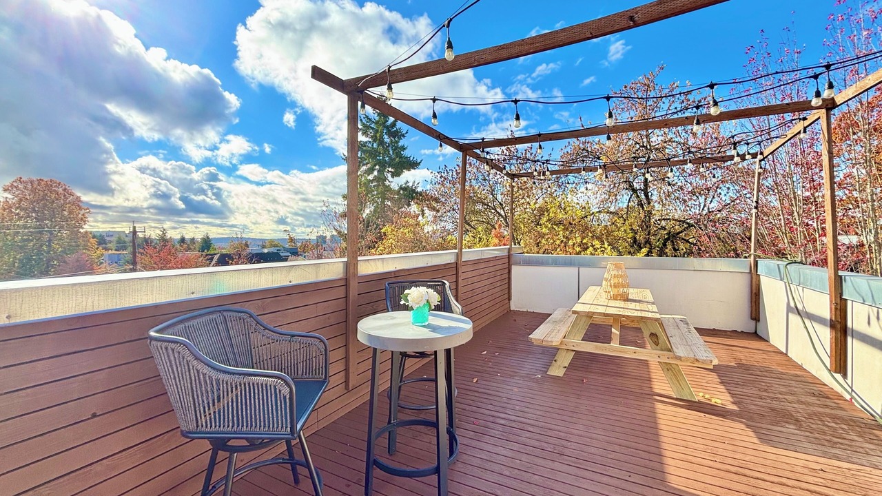 Photo of Outdoor in Minor
