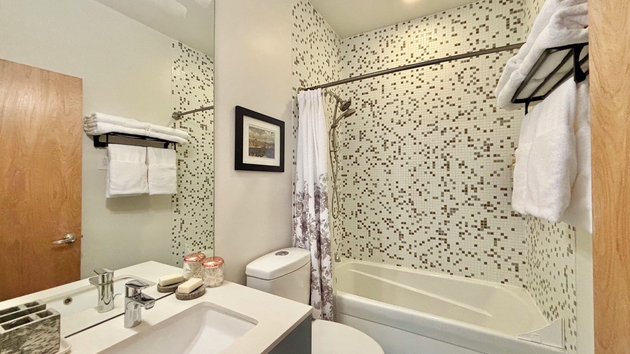 Photo of Bathroom in Minor