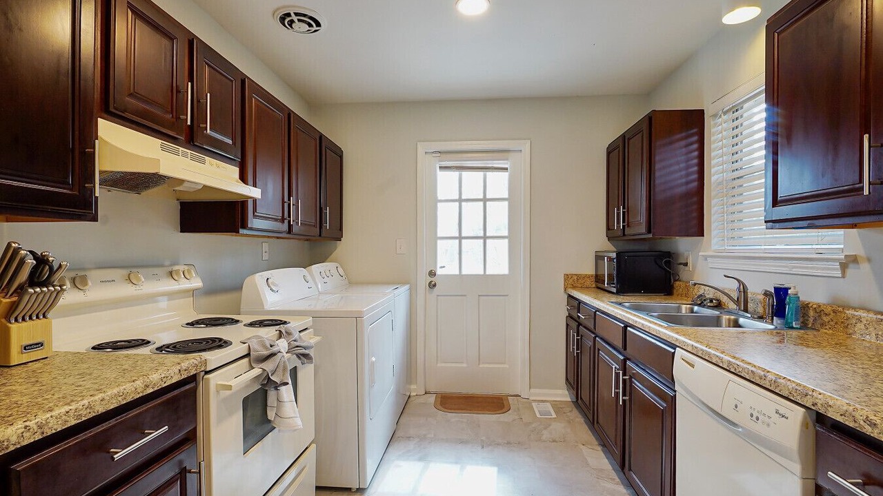 Photo of Kitchen in Crestline Heights