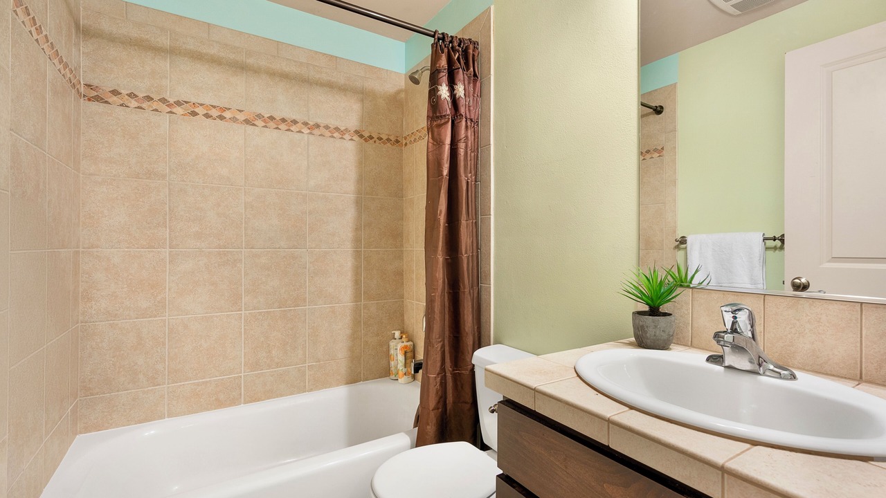 Photo of Bathroom in Squire Park