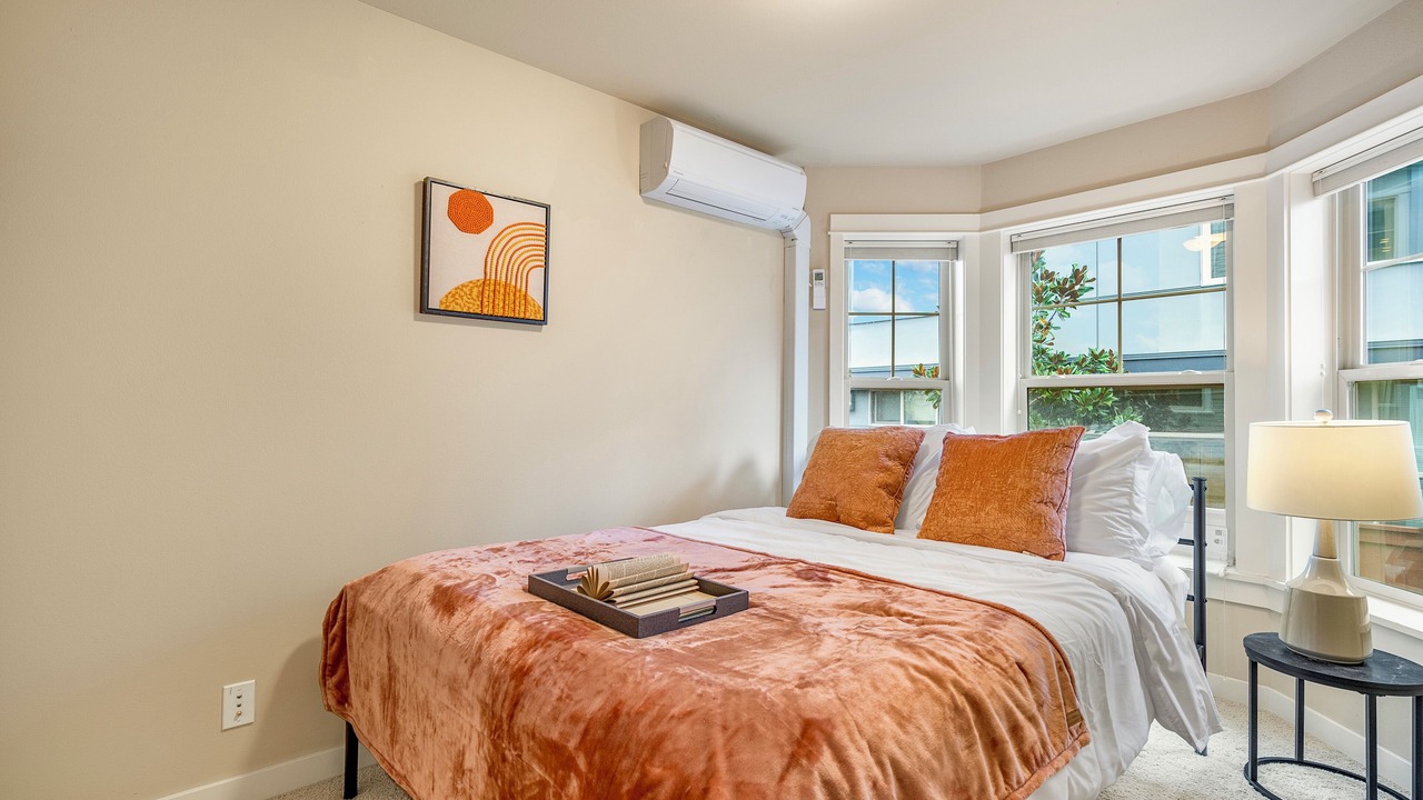 Photo of Bedroom in Squire Park