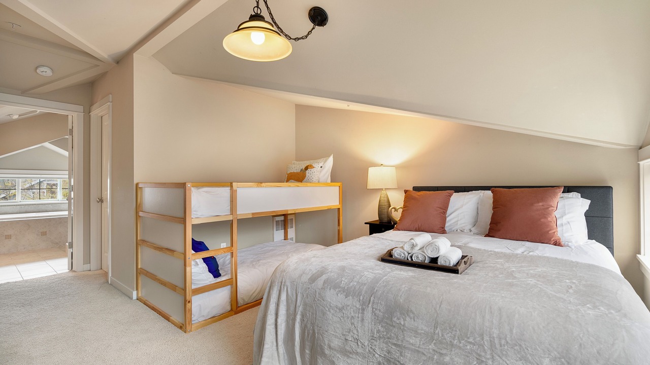 Photo of Bedroom in Squire Park