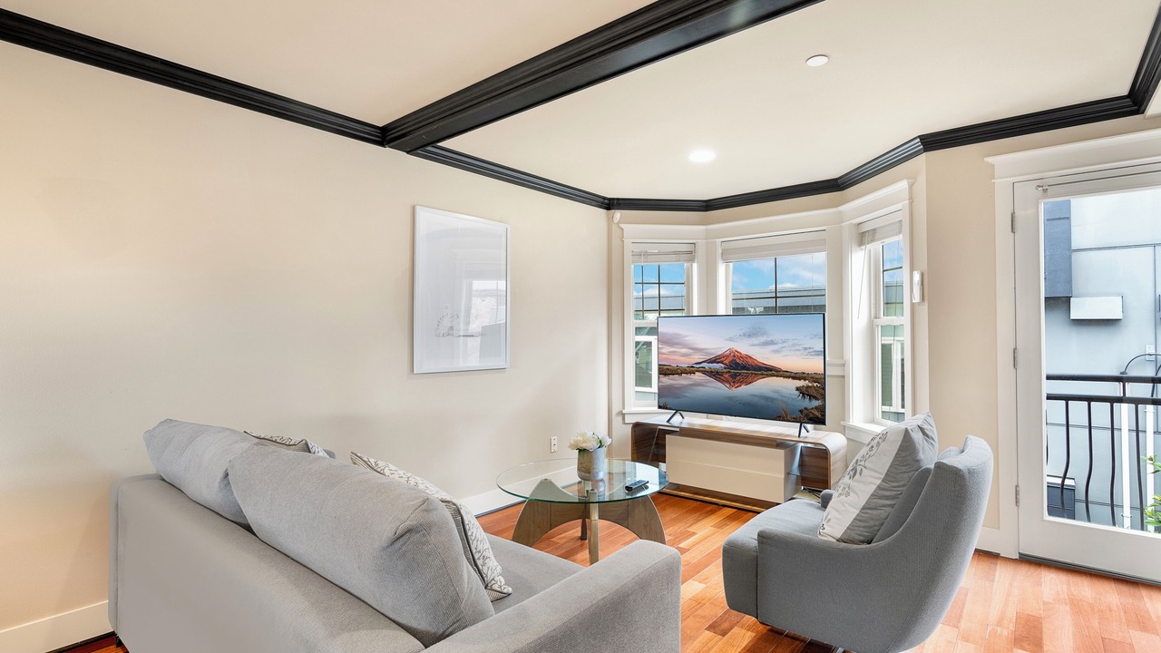 Photo of Livingroom in Squire Park