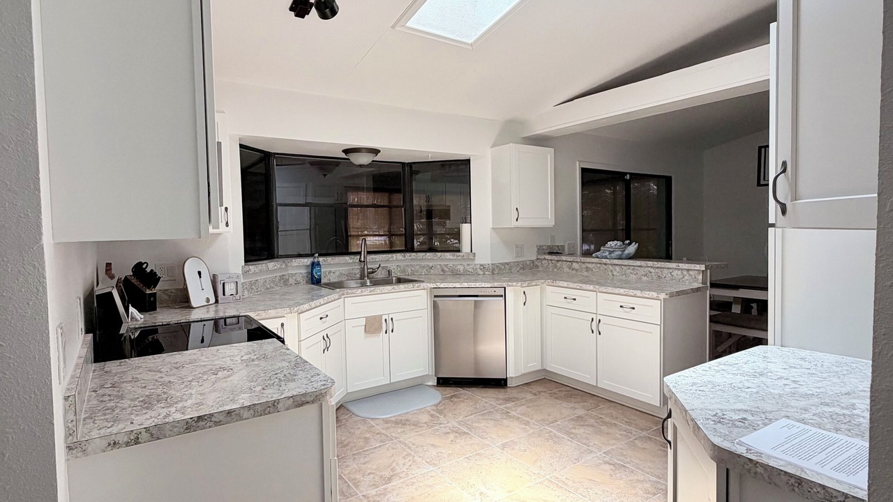 Photo of Kitchen in Riverhaven Village