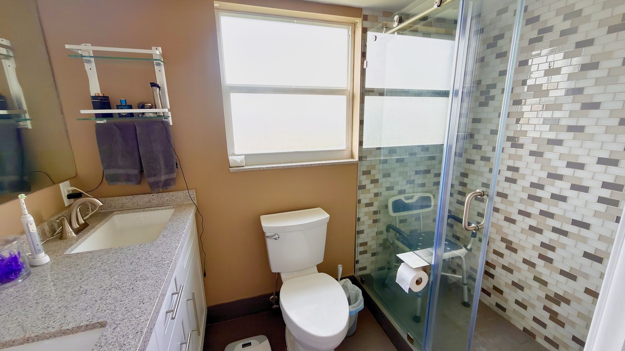 Photo of Bathroom in Survey Creek