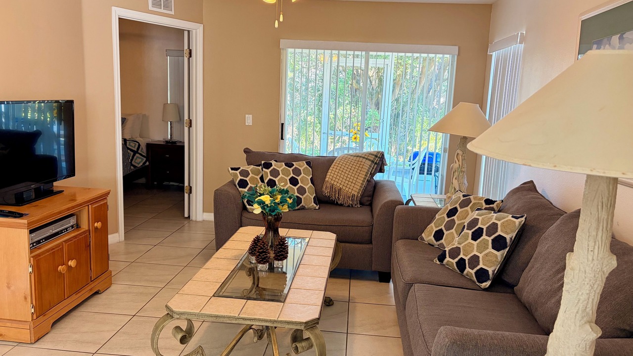 Photo of Livingroom in Lindfields