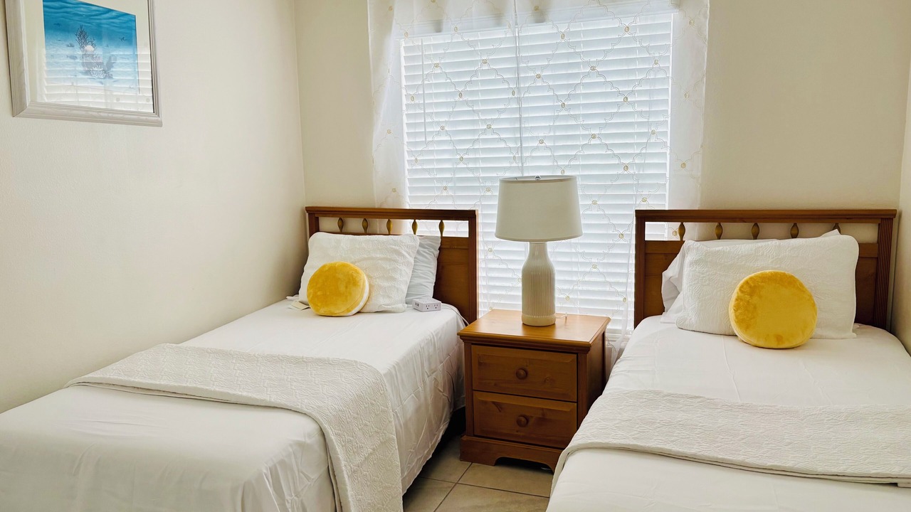 Photo of Bedroom in Lindfields