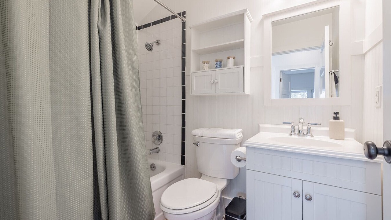 Photo of Bathroom in Montlake