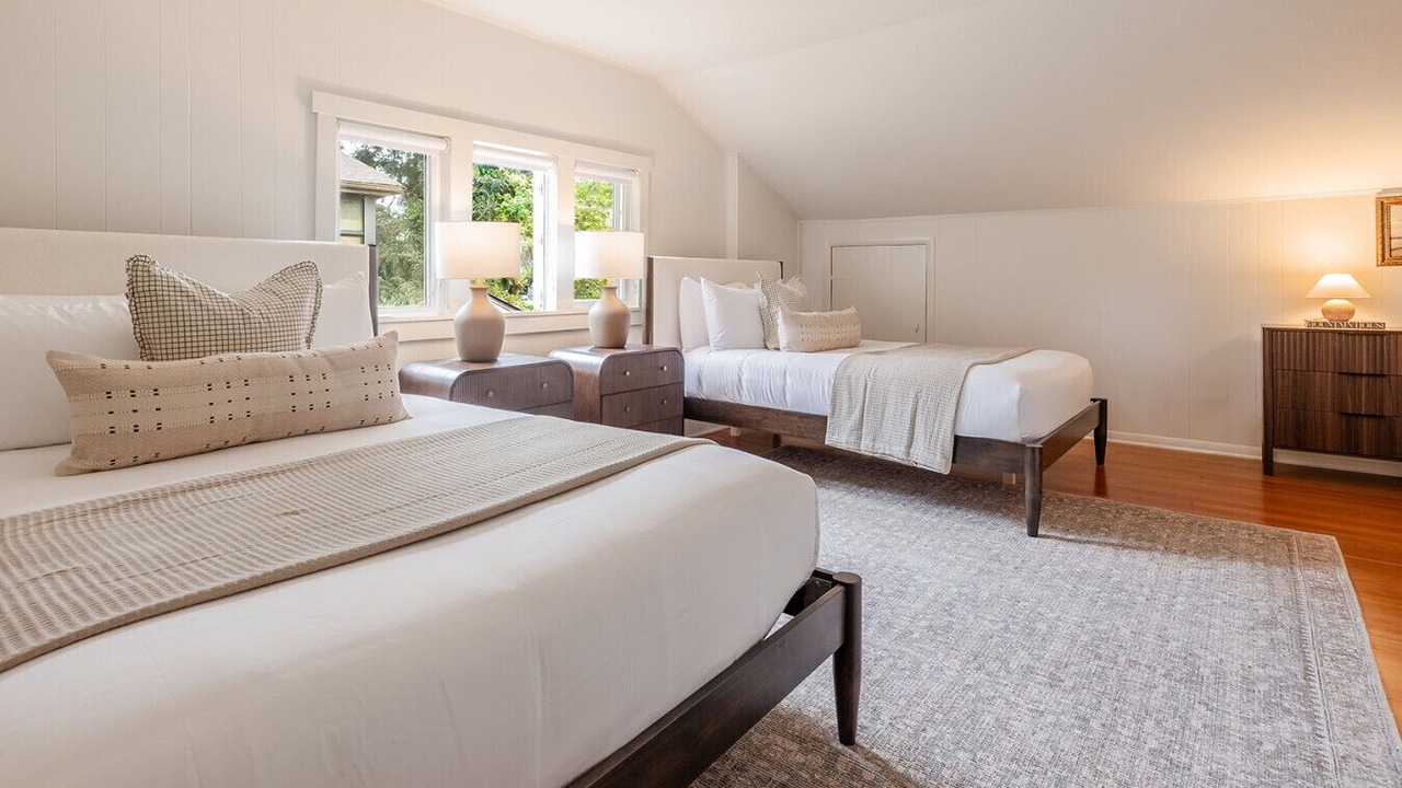 Photo of Bedroom in Montlake