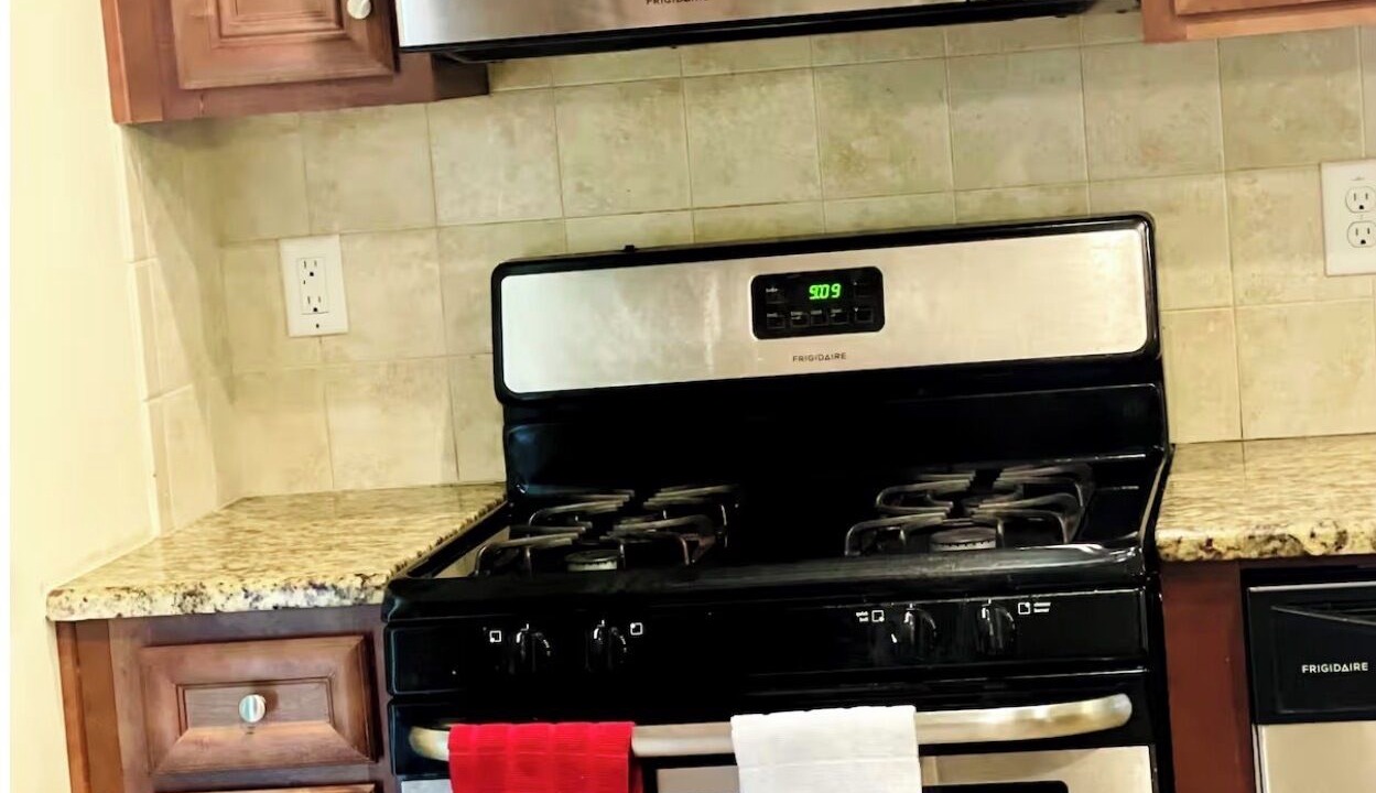 Photo of Kitchen in Cliftondale