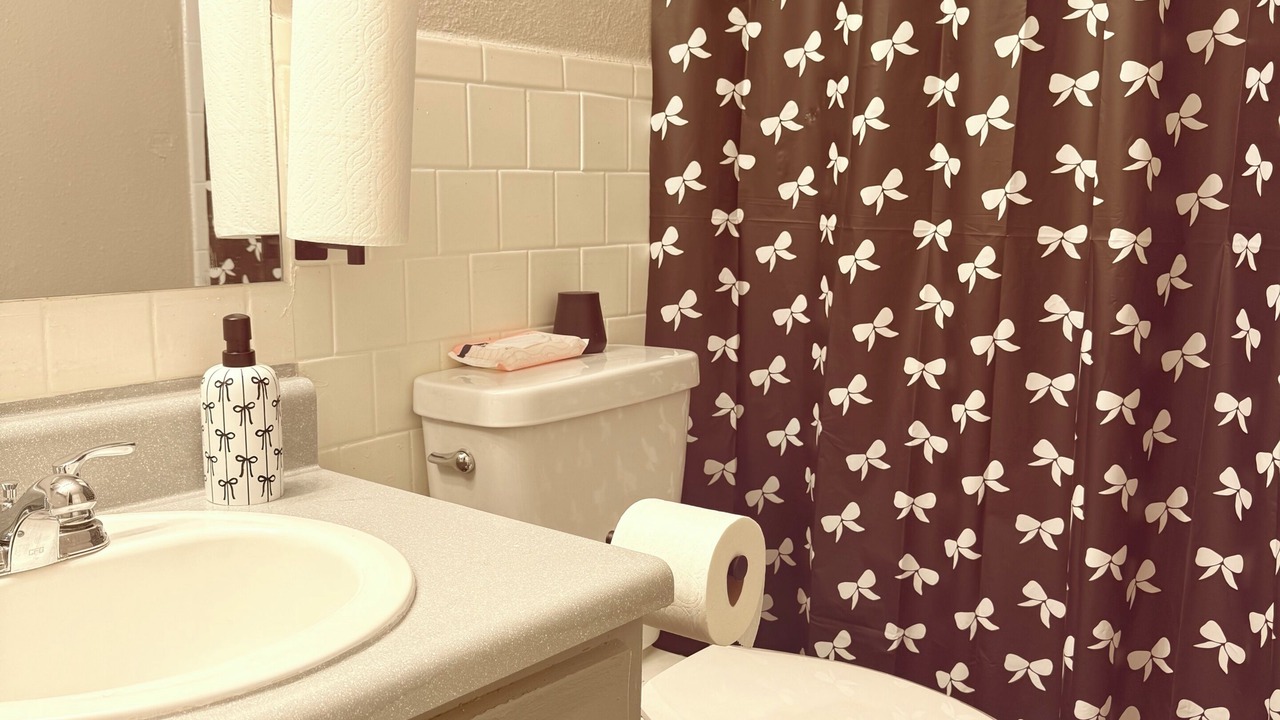 Photo of Bathroom in Lavista Park