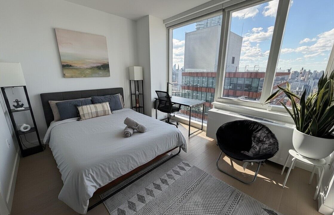 Photo of Bedroom in Hunters Point