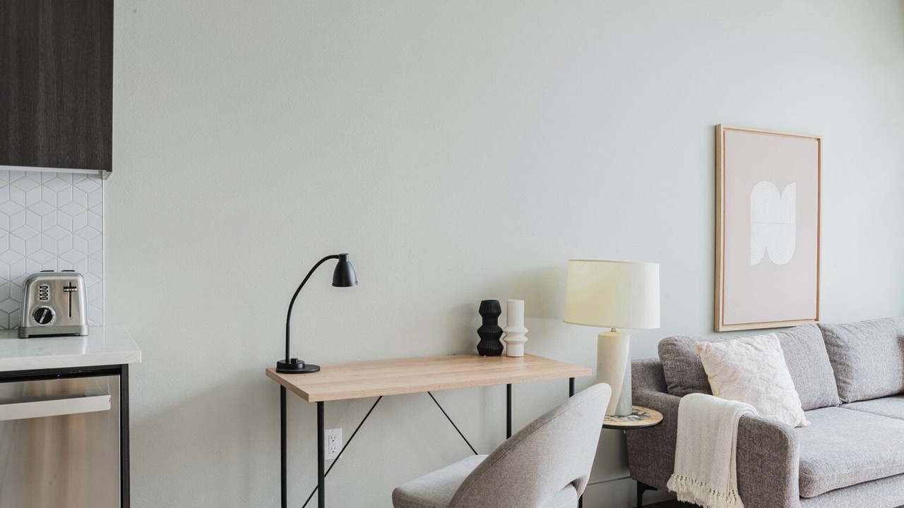 Photo of Livingroom in Squire Park