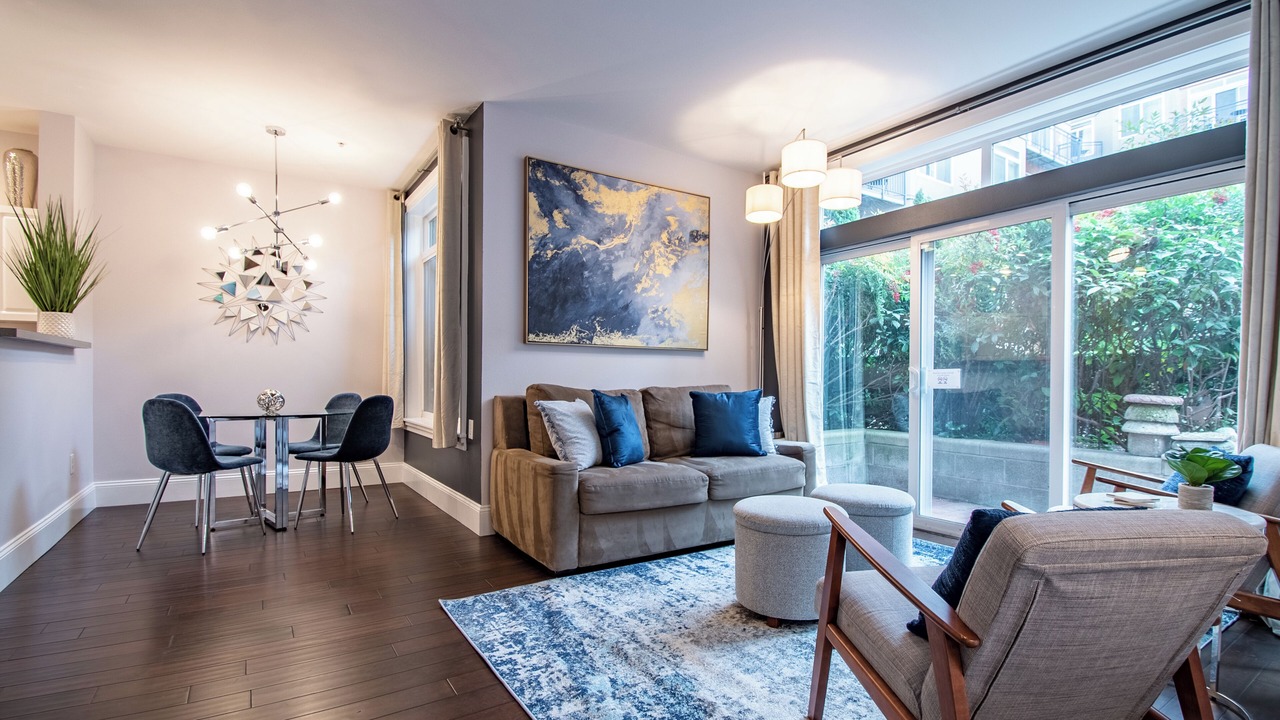 Photo of Livingroom in Belltown