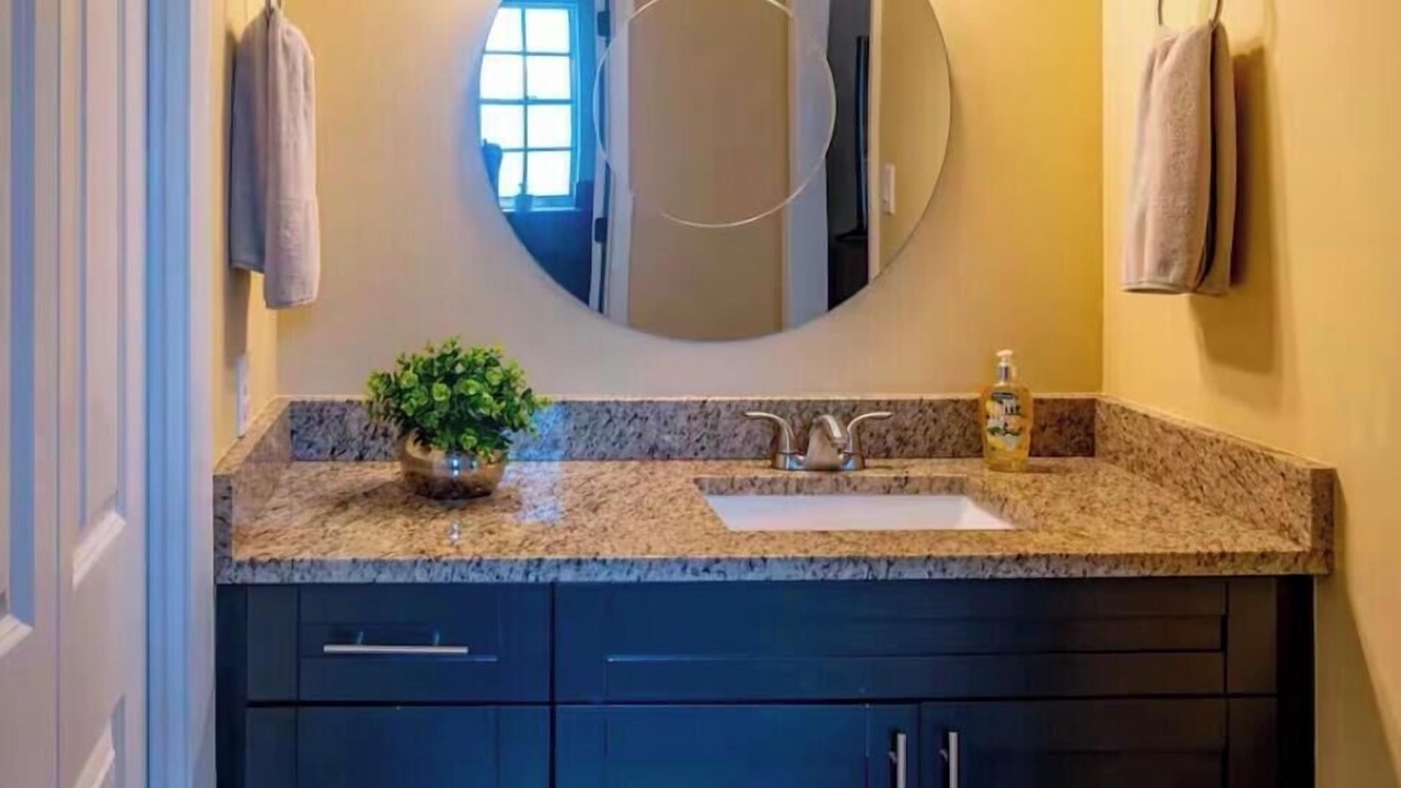 Photo of Bathroom in Greater Northdale
