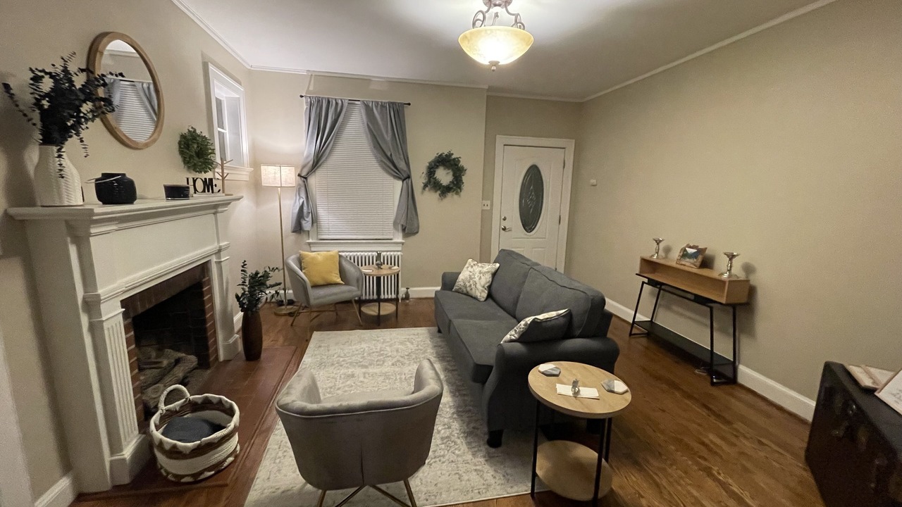 Photo of Livingroom in Lynchburg
