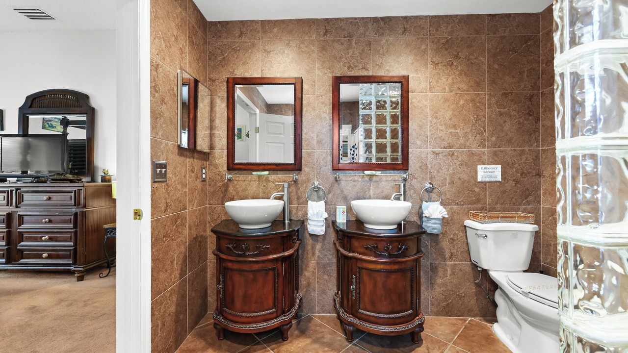 Photo of Bathroom in Lindfields