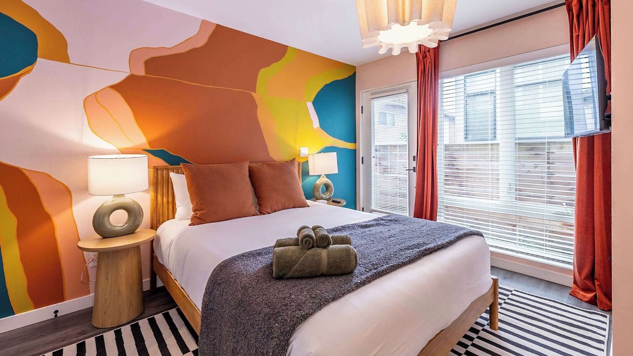 Photo of Bedroom in Minor