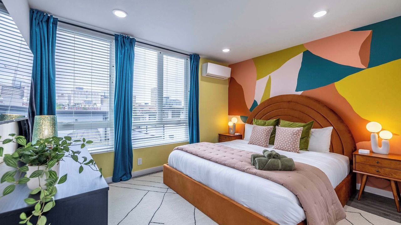Photo of Bedroom in Minor