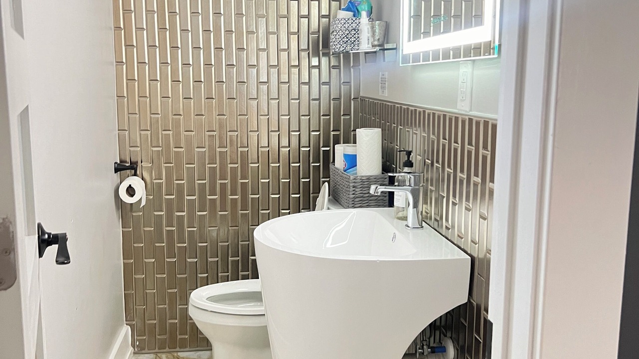 Photo of Bathroom in Chosewood Park