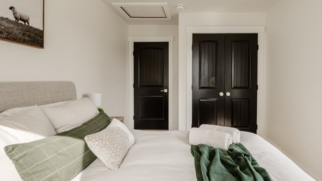 Photo of Bedroom in Leacock-Leola-Bareville