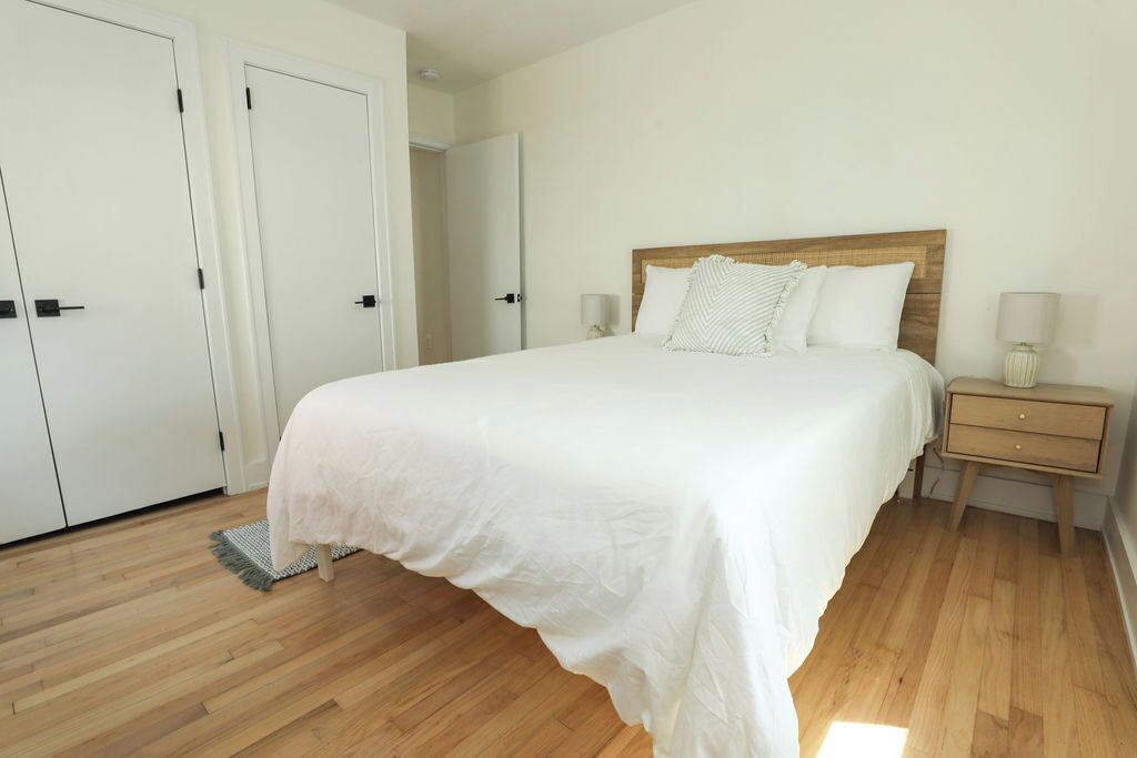 Photo of Bedroom in Long Branch