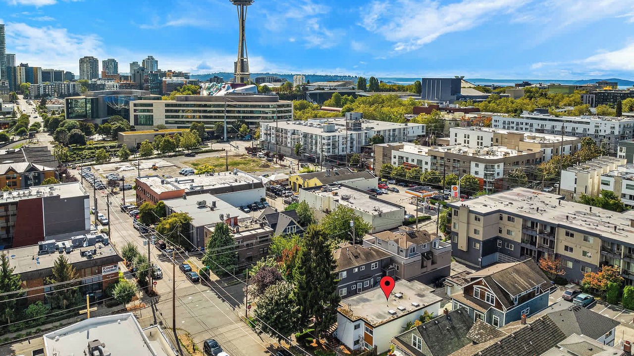 Photo of Others in Lower Queen Anne