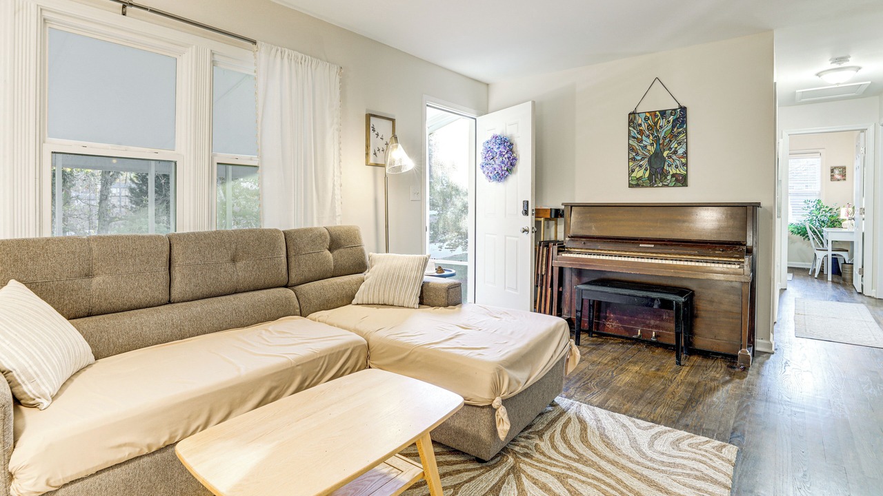 Photo of Bedroom in Stone Mountain