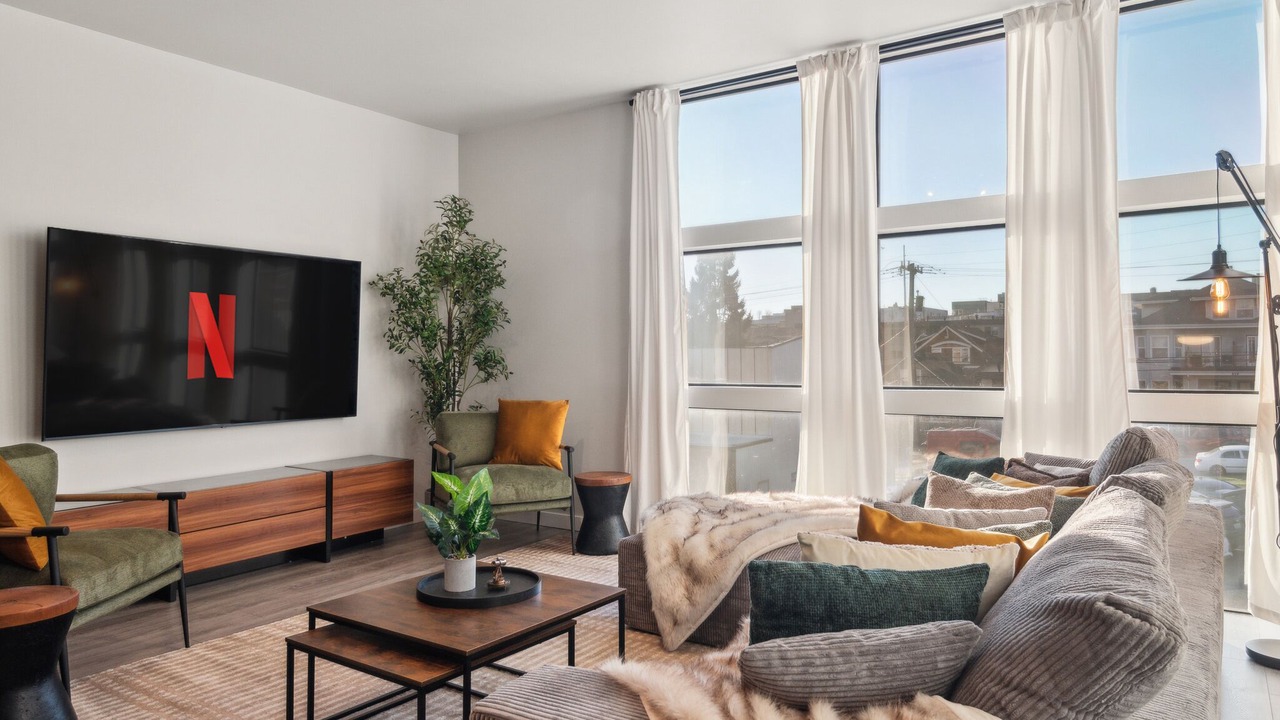 Photo of Livingroom in Lower Queen Anne