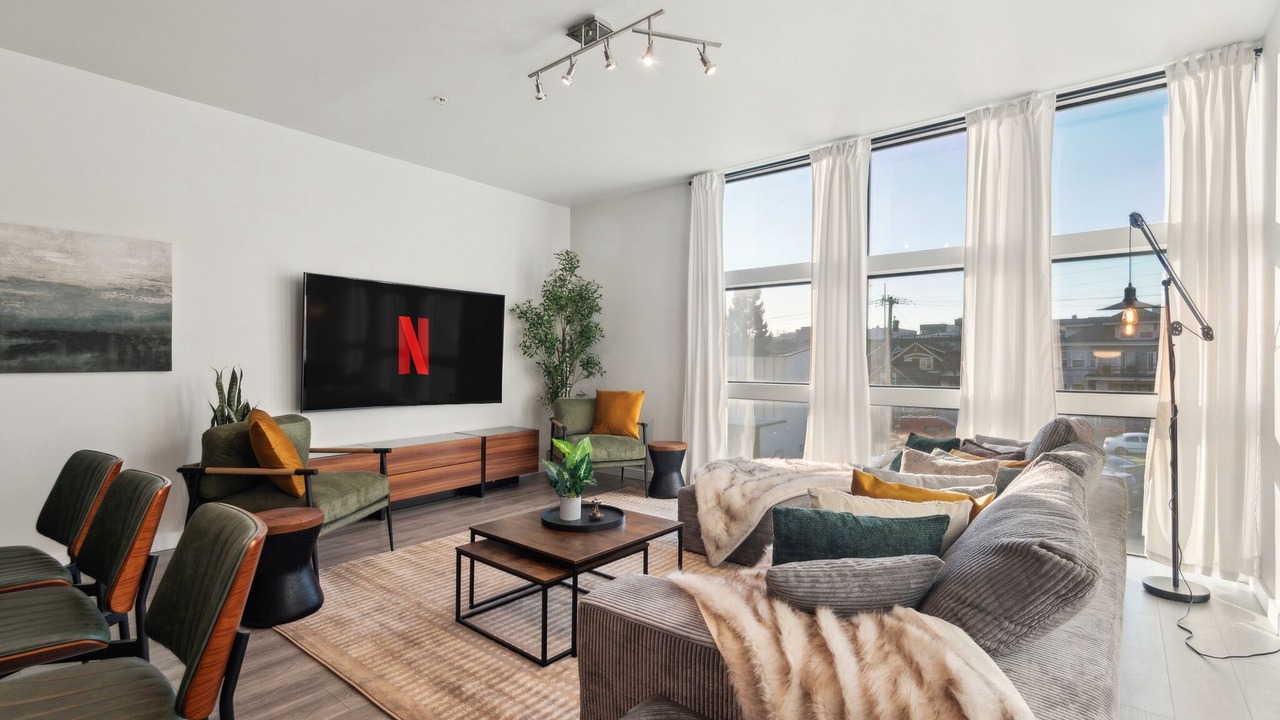 Photo of Livingroom in Lower Queen Anne