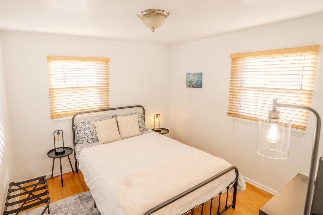 Photo of Bedroom in East Central