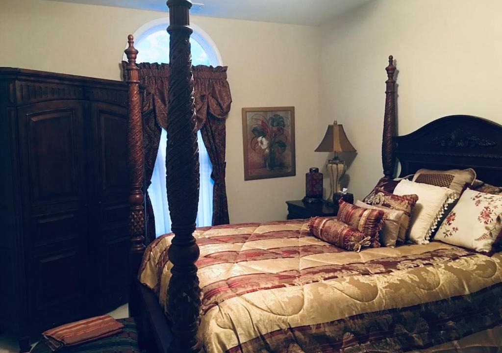 Photo of Bedroom in Cliftondale