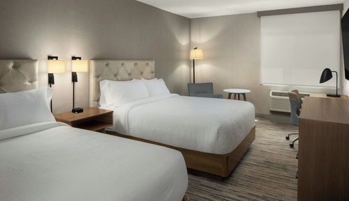 Room, 2 Queen Beds (Mobility/Hearing Accessible, Tub)