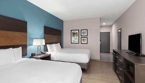 Room, 2 Queen Beds, Accessible, Non Smoking (Mobility Accessible)